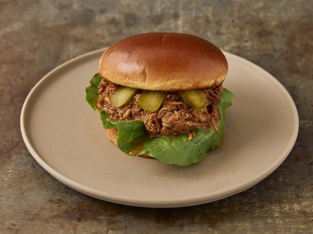 Tépett BBQ sertésburger